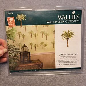 WALLIES WALLPAPER CUTOUTS PALM TREES LIGHTWEIGHT EASY DIY CRAFTY HOME PROJECT